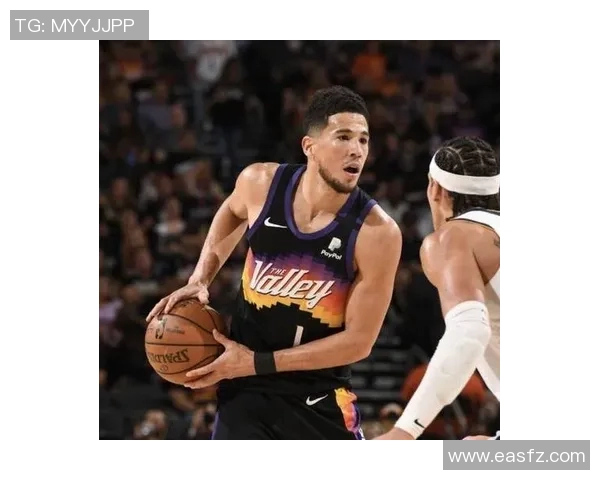 拉拉维亚突分篮下 艾顿吃饼轻松得分