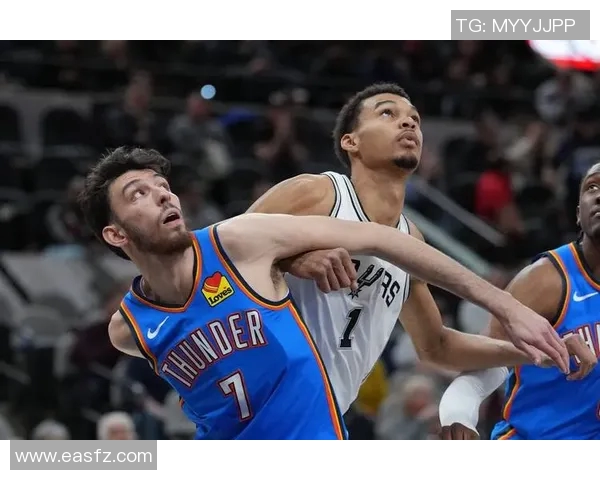 文班亚马谈策略：冲筐造规针对活塞犯规多非偶然